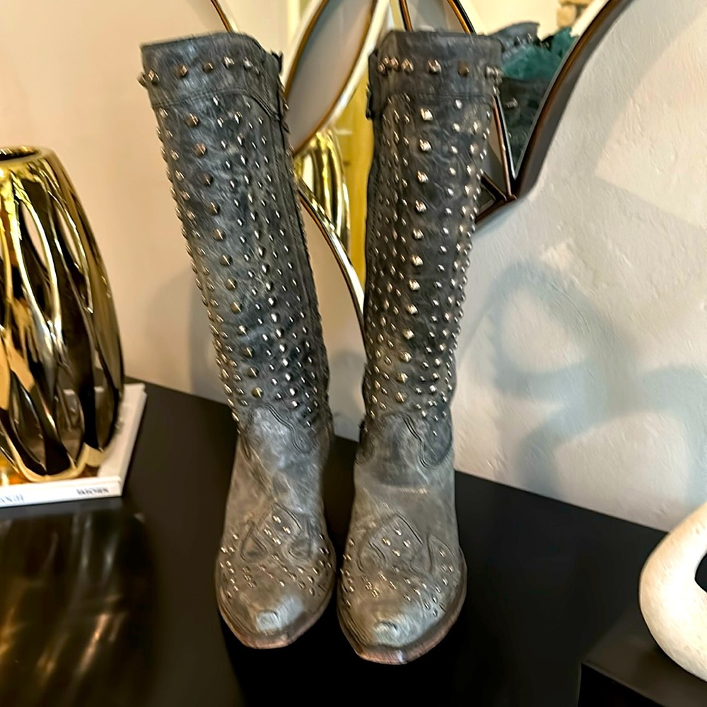 Corral Grey Silver Studded Boots Size 7 1/2